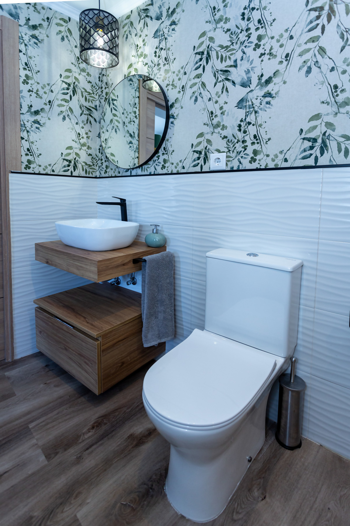 382870_d2d80b3f97_16