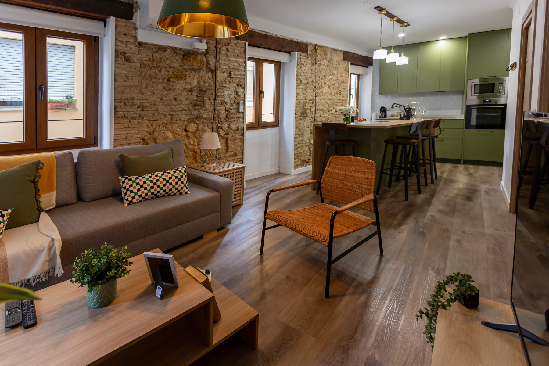 383072_0ea91d0c95_10