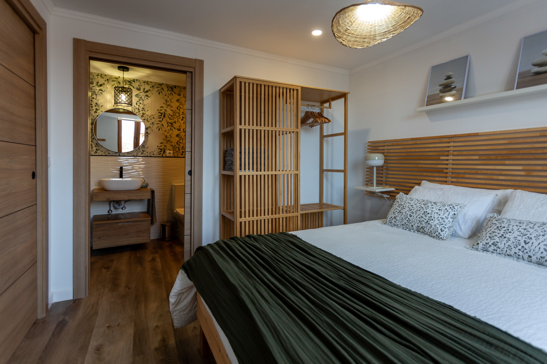 383072_21bea93c28_21