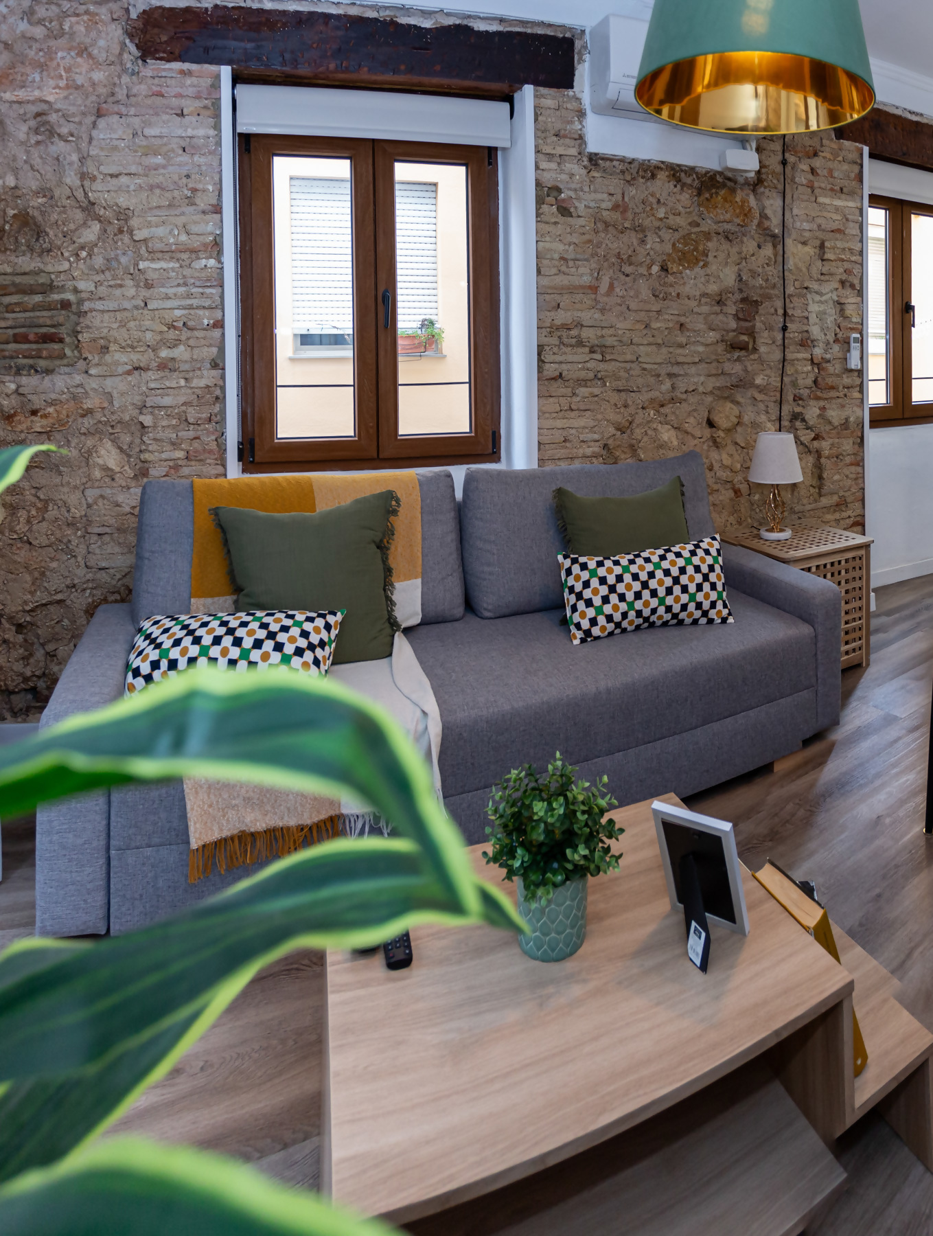 383072_7334c052b8_11